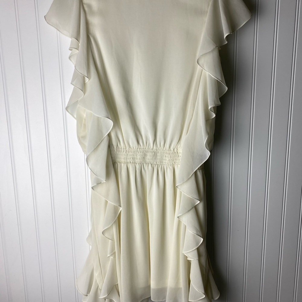 Double Zero Ivory Dress Keyhole Beading Front - Picture 9 of 10